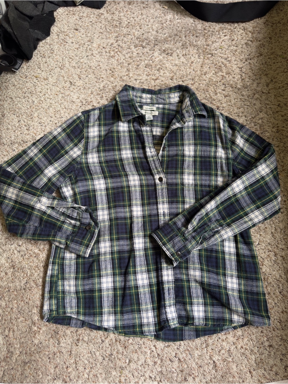 L.L. Bean Green, Navy & White Plaid Flannel Button-Down Shirt